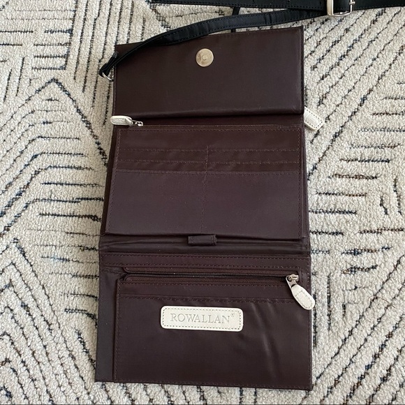 Rowallan Tess Travel Crossover Purse Black - Picture 6 of 10